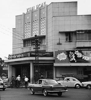 Click image for larger version  Name:	01-Rạp-Khải-Hoàn.jpg Views:	0 Size:	164.8 KB ID:	22688