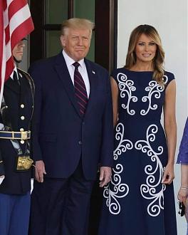 Click image for larger version

Name:	Trump&amp;Melania.jpg
Views:	144
Size:	74.3 KB
ID:	22856