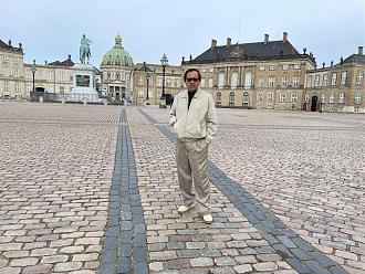 Click image for larger version  Name:	50-IMG_1330-Amalienborg.JPG Views:	0 Size:	510.4 KB ID:	28036