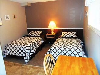 Click image for larger version  Name:	accom jasper.jpg Views:	0 Size:	90.2 KB ID:	30551