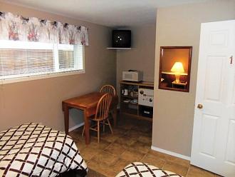 Click image for larger version  Name:	accom jasper1.jpg Views:	0 Size:	80.1 KB ID:	30552